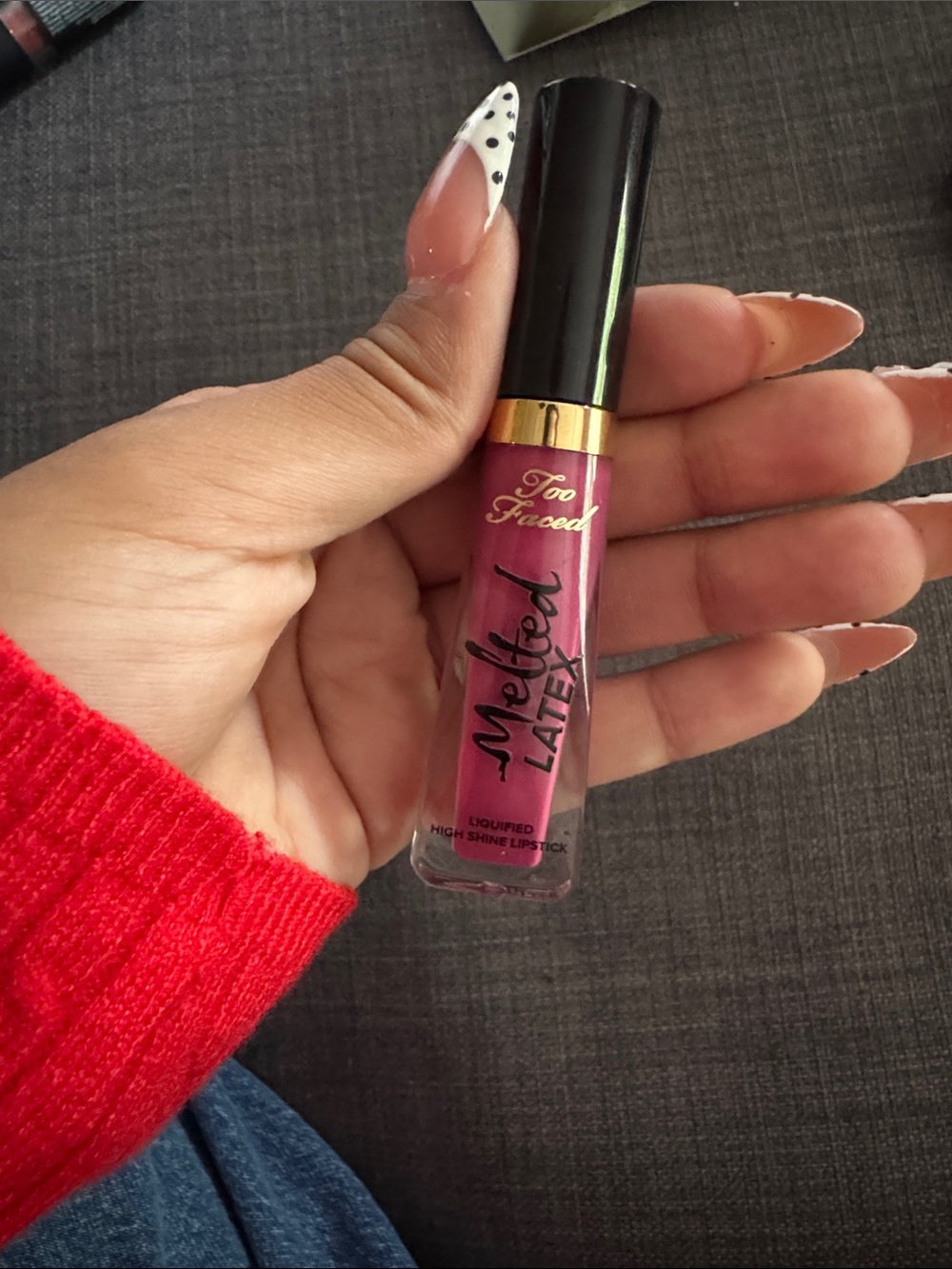 Too Faced Melted Latex Liquid Lipstick - shade Hot mess